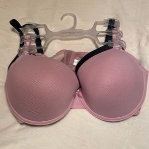 2 Adrienne vittadini 42D bras